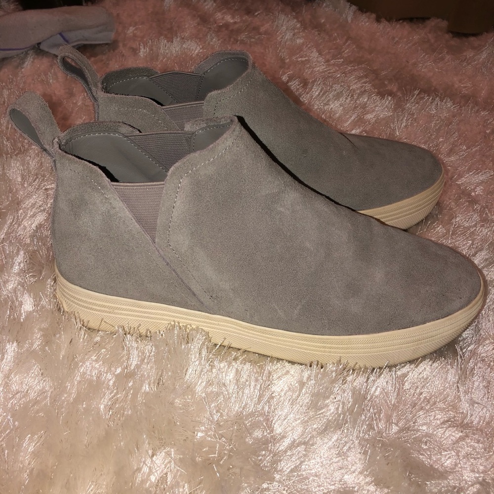 Casual Sneaker/Booties